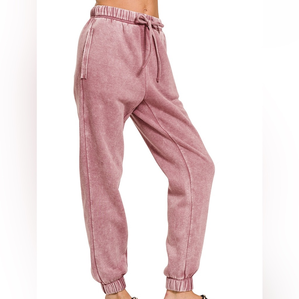 Acid Wash Fleece Jogger Sweatpants w/ Pockets in Light Rose